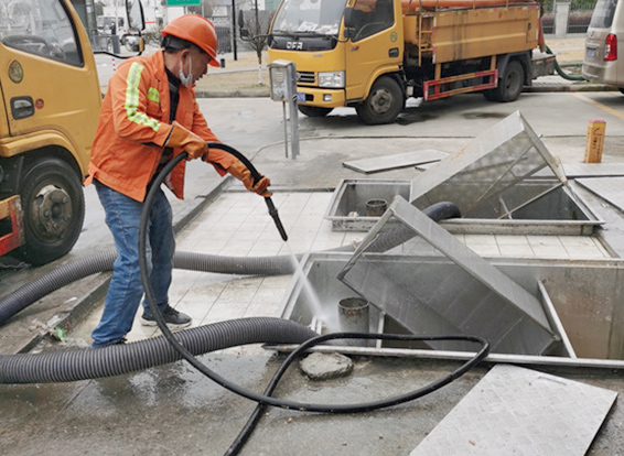 大峪镇隔油池清理